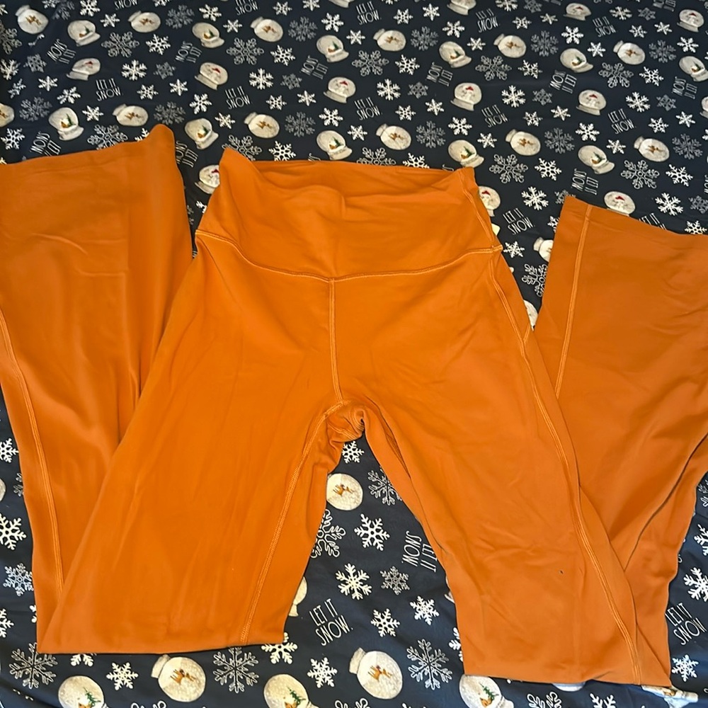 Lululemon pants